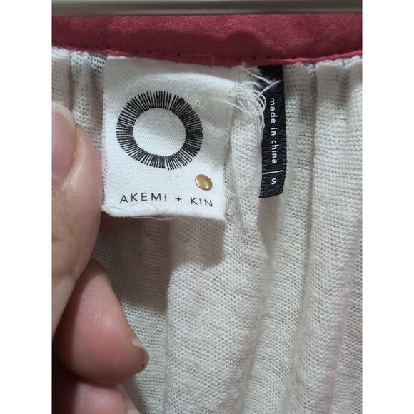 Akemi + Kin Anthropologie Sleeveless Top Floral Embroidered Boho White Tank S - Picture 4 of 7